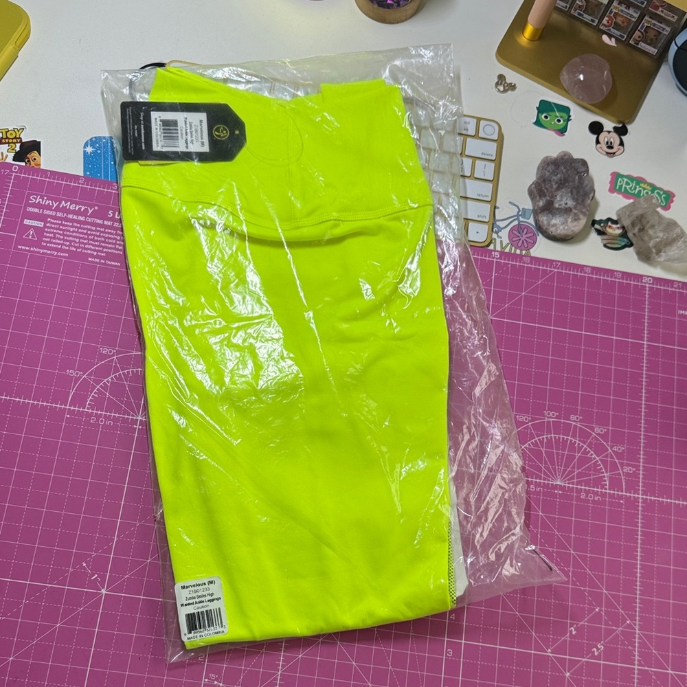 Zumba Fitness Neon Yellow Leggings